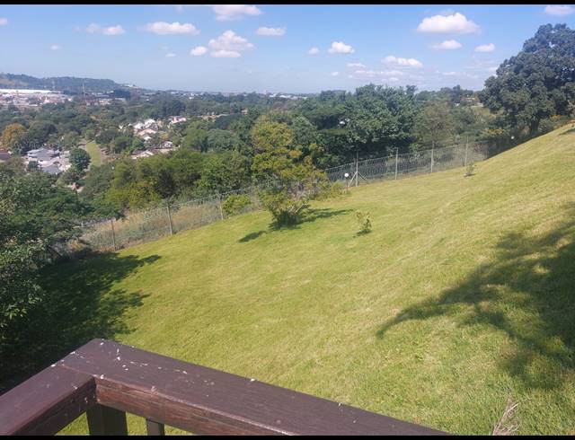 3 BEDROOM SECTIONAL TITLE RENTED IN THE WOLDS